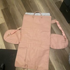 Carry on garment bag